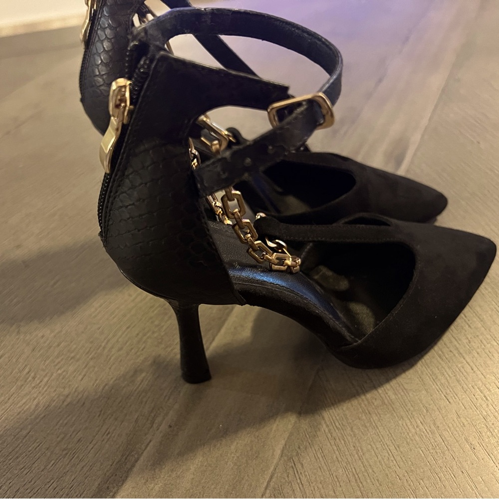 SHEIN black pointed toe heels